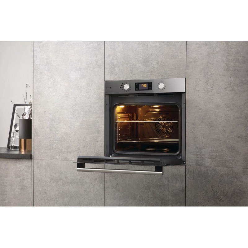 Bauknecht -BAR2S K8 V2 IN -inbouw oven - Hetelucht -RVS - A+ -Pyrolyse